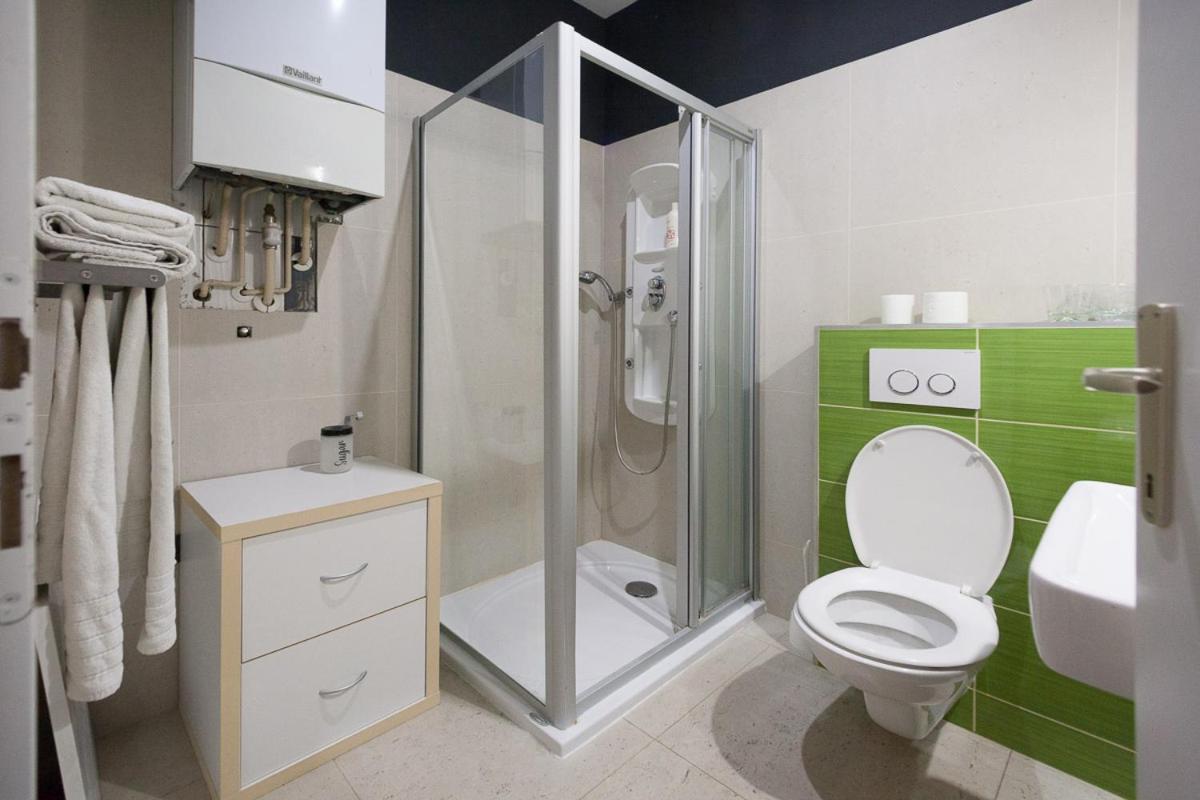 Centar W Otel Ösek Dış mekan fotoğraf