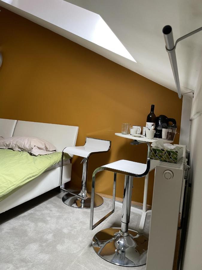 Centar W Otel Ösek Dış mekan fotoğraf
